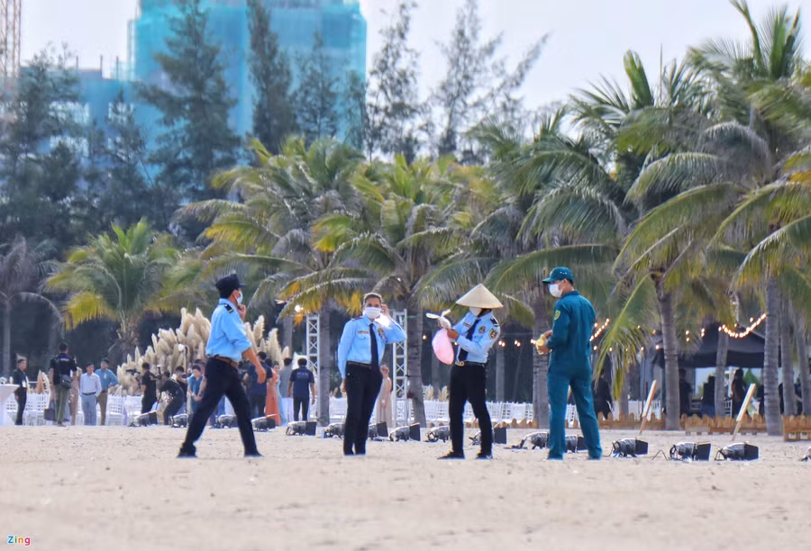 An ninh được thắt chặt.