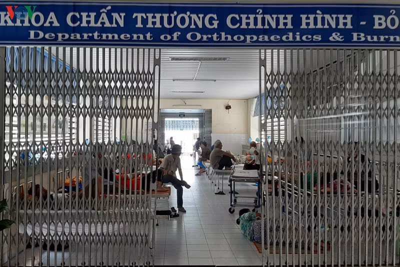 cà mau xây nhà khách 39 tỷ: hợp lý và không hợp lý hình 3 ca mau xay nha khach 39 ty: hop ly va khong hop ly hinh 3