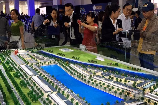 Cục thuế TP.HCM vừa “bêu tên” hàng loạt doanh nghiệp nợ thuế.
