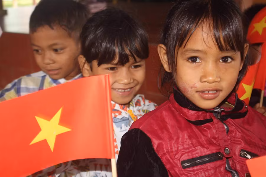 Học sinh tại Gia Lai dự Lễ khai giảng năm học 2019-2020.
