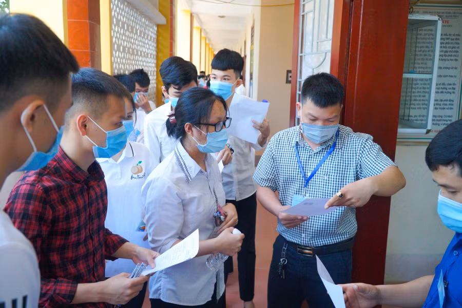 Thí sinh Nghệ An dự thi tốt nghiệp THPT đợt 1 năm 2020