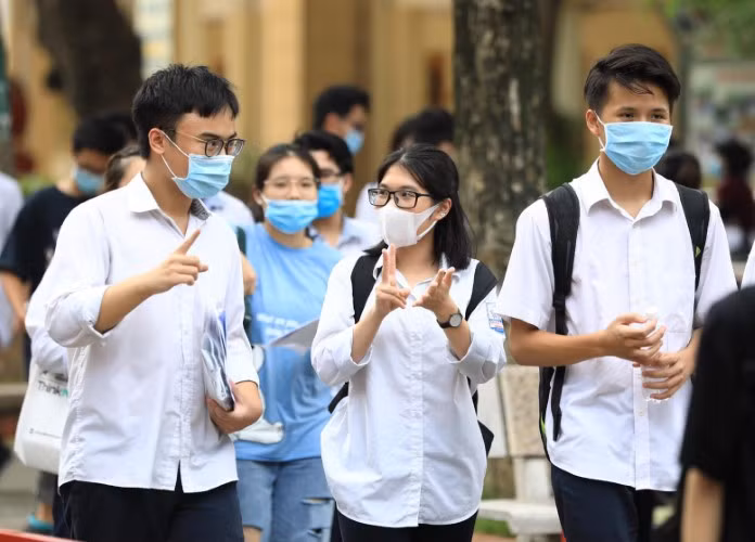 Thí sinh hoàn thành Kỳ thi tốt nghiệp THPT 2020 an toàn, chất lượng. Ảnh: Thế Đại