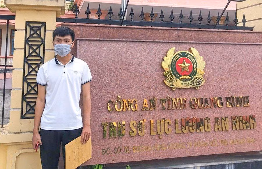 Quỳnh đã nộp hồ sơ dự tuyển vào ngành công an.