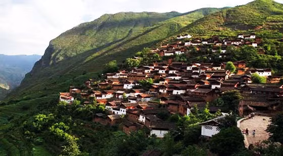 nhung ngoi lang co xua huyen bi nhat trung quoc hinh anh 1