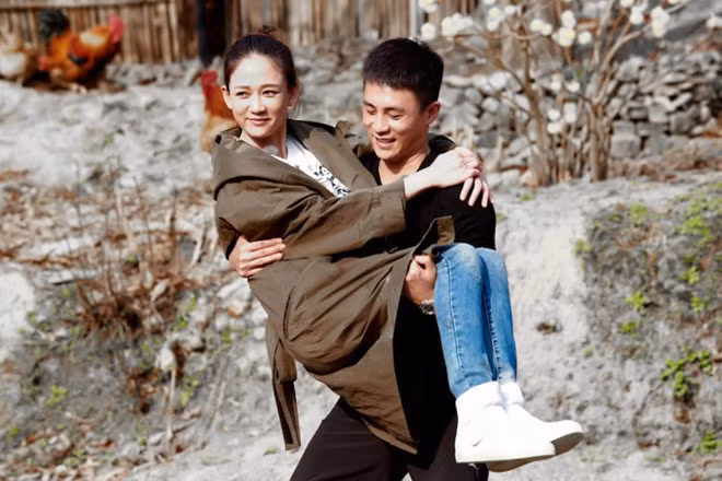 Tran Kieu An len tieng ve tin bi mat ket hon o tuoi 40 hinh anh 1