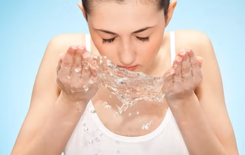 Các bước chăm sóc da nhờn đúng cách vào mùa đông ảnh 1 Các bước chăm sóc da nhờn đúng cách vào mùa đông ảnh 1