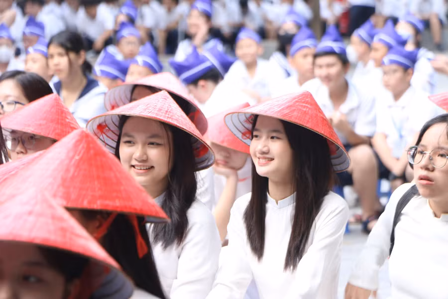 Thông điệp đó sẽ đi xuyên suốt quá trình phát triển của nhà trường gửi tới các thế hệ học sinh Lương Thế Vinh.