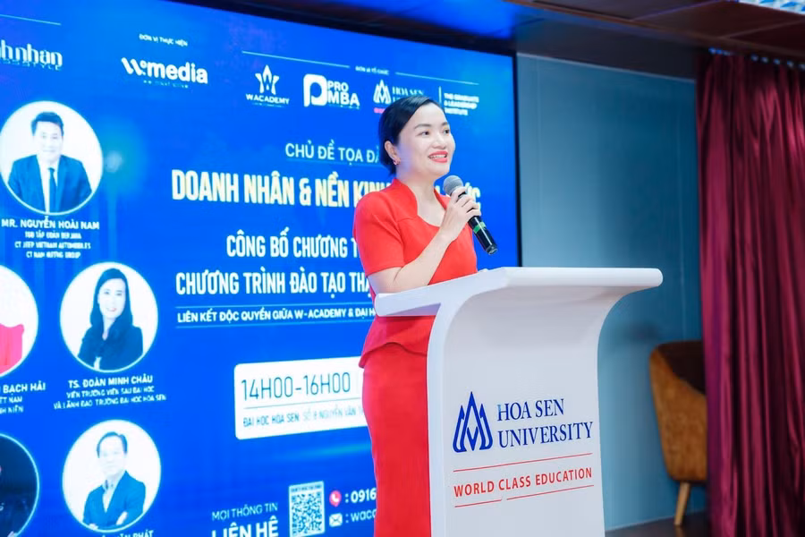 PGS. TS Võ Thị Ngọc Thuý - Hiệu trưởng trường Đại học Hoa Sen phát biểu tại sự kiện