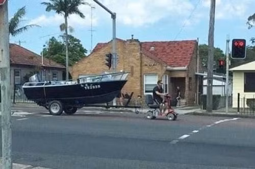 Cách để đi thuyền trên bộ.