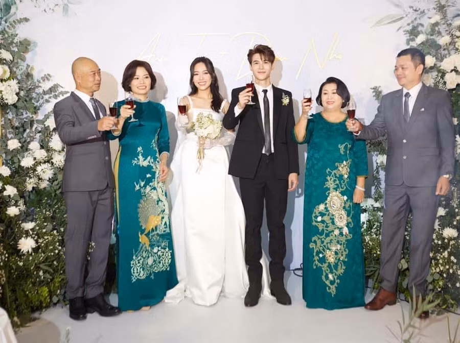Diệu Nhi và Anh Tú 'gục ngã' sau đám cưới tại Hà Nội ảnh 10