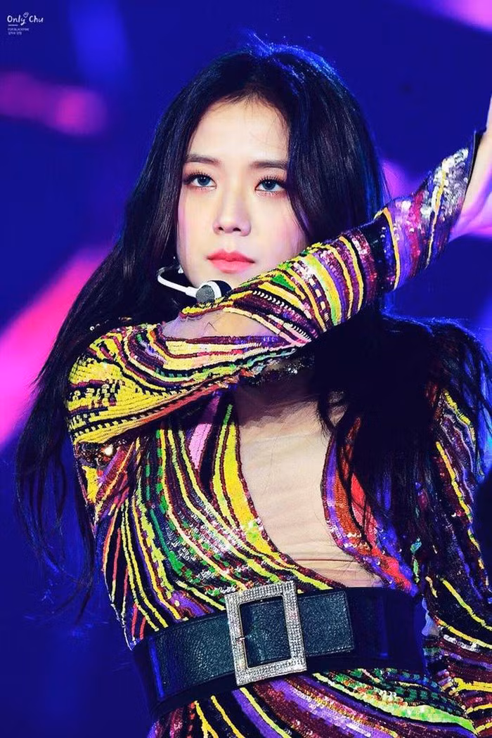 Ba nữ thần tượng sở hữu nhan sắc đẹp nhất Kpop ảnh 2