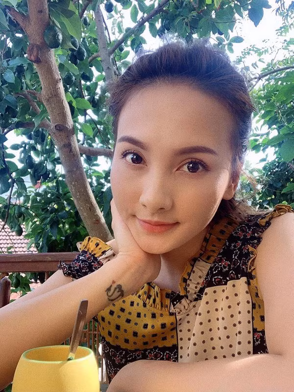 cung nhau selfie, thu va nha “tieu tam” khang dinh nhan sac mot chin mot muoi - 4