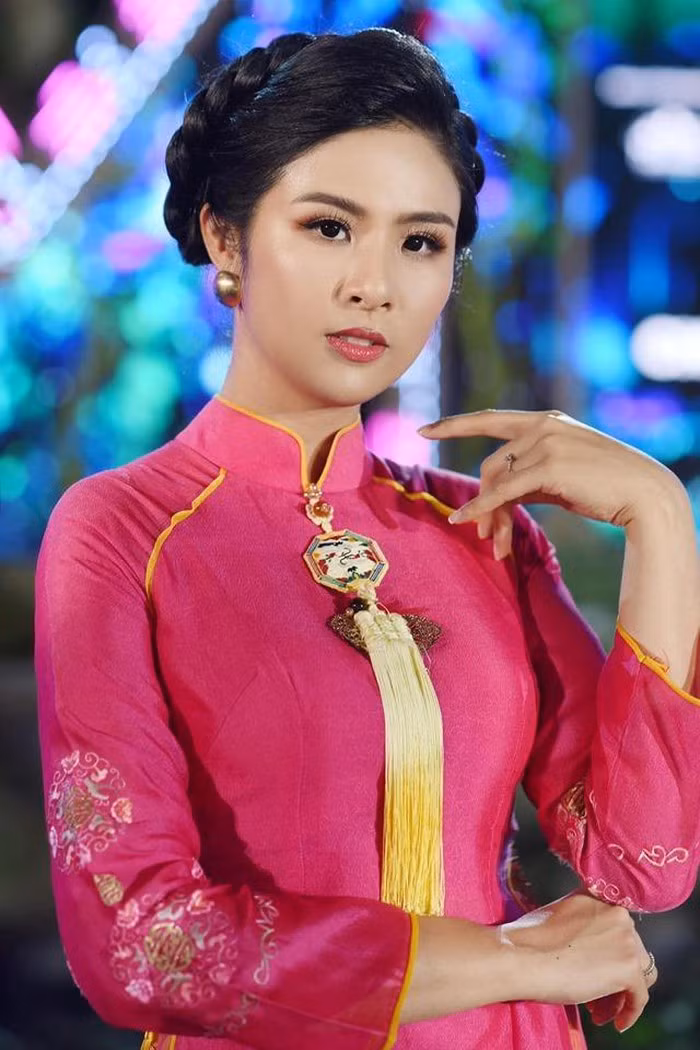 Nhan sắc các hoa hậu Việt thay đổi thế nào trong 15 năm qua? ảnh 8