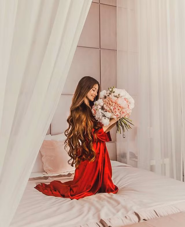 “Công chúa tóc mây” gốc Việt gây sốt với bộ ảnh chụp nơi quê nhà ảnh 10