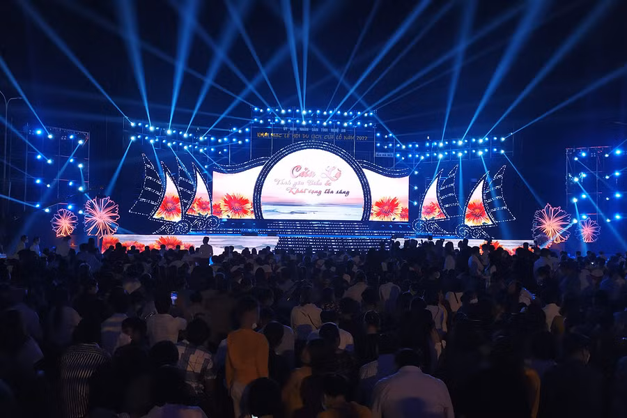 Chương trình khai mạc Lễ hội du lịch Cửa Lò năm 2022.