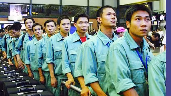 Chính sách - 9 huyện bị dừng XKLĐ sang Hàn Quốc, hàng nghìn lao động Nghệ An gặp khó