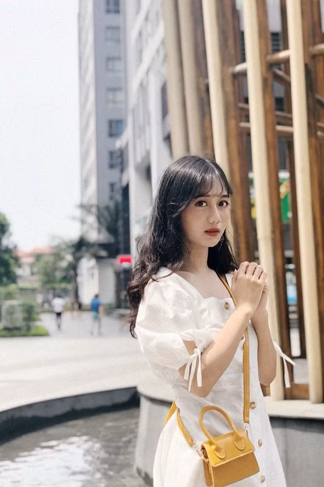 Nữ sinh 2K1 Lào Cai được dân mạng gọi là hot girl ảnh thẻ - Ảnh 7. Nữ sinh 2K1 Lào Cai được dân mạng gọi là hot girl ảnh thẻ - Ảnh 7.