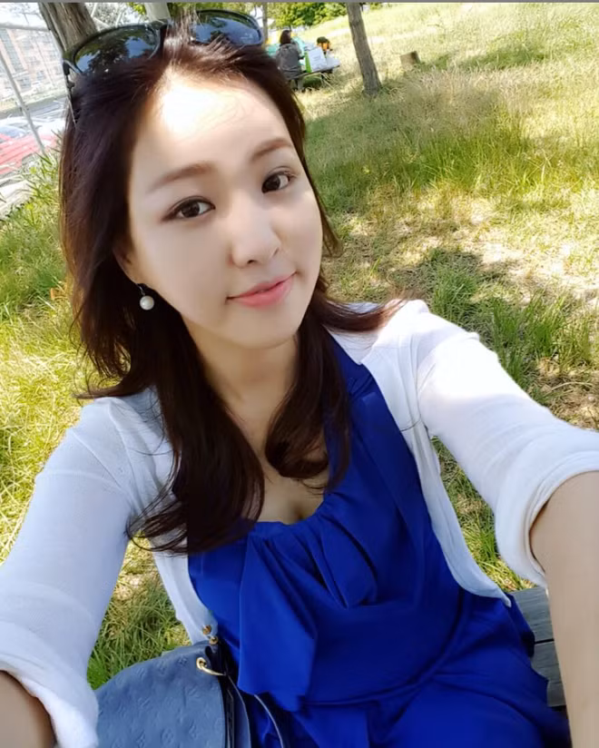 nu phong vien tai hoi nghi thuong dinh my - trieu tung thi hoa hau la ai? hinh anh 9
