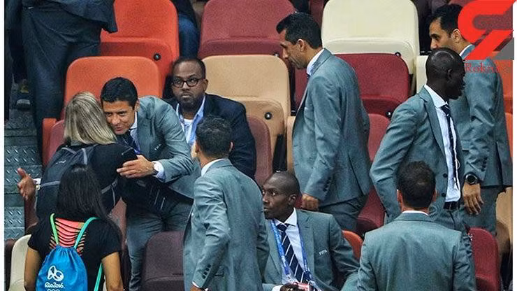 Info trọng tài bắt trận chung kết AFF Cup: Từng mang vận may cho Malaysia, có phản ứng cực gắt khi bị chỉ trích - Ảnh 2.