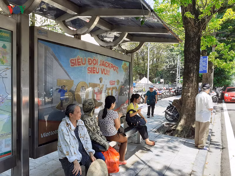 giao thong cong cong ha noi: thieu ket noi trung chuyen hanh khach hinh 2