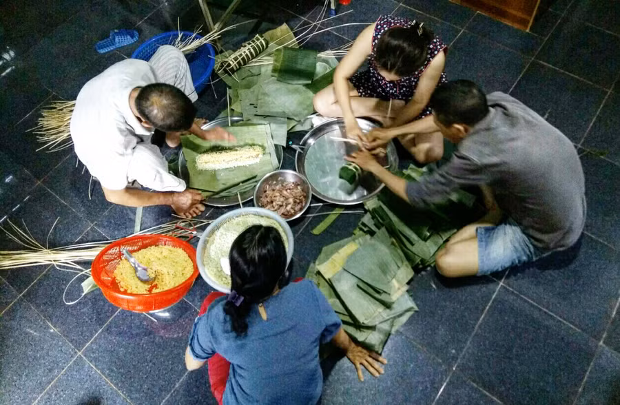 Tham gia vào các hoạt động chung của gia đình sẽ giúp bạn đến gần hơn với đối tác. (Ảnh: ITN). Tham gia vào các hoạt động chung của gia đình sẽ giúp bạn đến gần hơn với đối tác. (Ảnh: ITN).