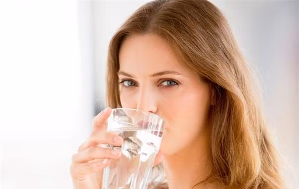 Sức khỏe - Đi du lịch đừng quên mang theo những loại thuốc này (Hình 2).