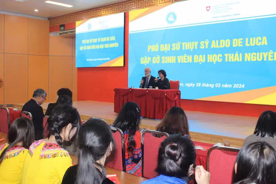 Thúc đẩy hợp tác giữa Đại học Thái Nguyên và Đại sứ quán Thuỵ sĩ tại Việt Nam.