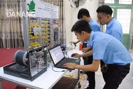 Sinh viên học nghề (Ảnh minh họa).