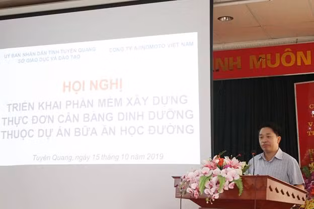 Ông Lê Văn Tuấn - Chuyên viên Vụ Giáo dục thể chất, Bộ Giáo dục & Đào tạo (GD&ĐT) chỉ đạo triển khai Dự án tại Hội nghị.