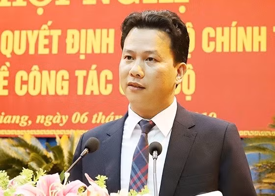 Ông Đặng Quốc Khánh giữ chức vụ Trưởng Đoàn đại biểu
Quốc hội khóa XIV tỉnh Hà Giang. Ảnh: vietnamnet.vn.