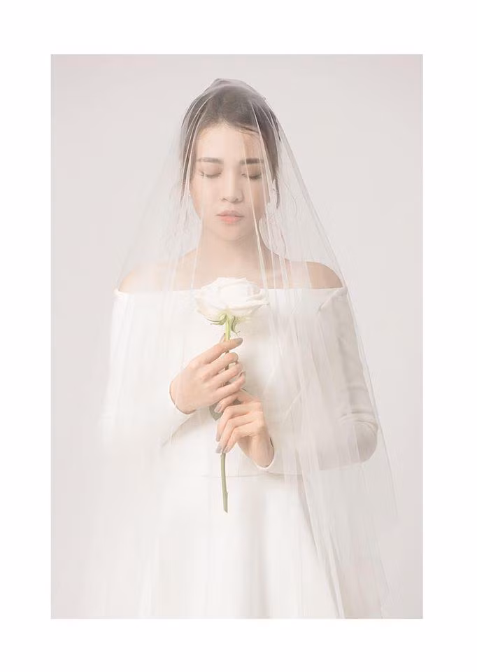 cuong do la chuan bi den 4 chiec vay cuoi cho vo trong ngay trong dai - 2
