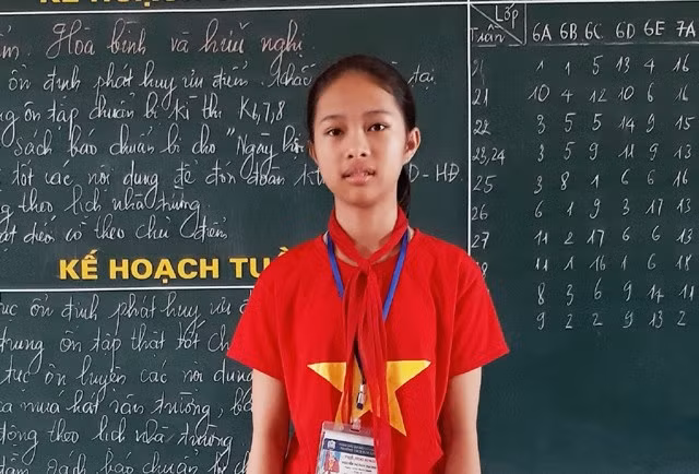 Em Nguyễn Thị Thùy Dương đã lấy lại tinh thần sau sự động viên của các thầy cô và mọi người.