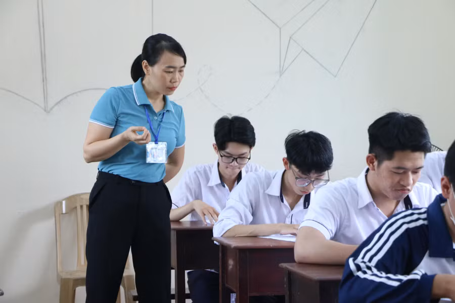 Đảm bảo an toàn phòng chống dịch bệnh là một trong những ưu tiên quan trọng của các nhà trường trước thềm năm học mới 2022-2023. Đảm bảo an toàn phòng chống dịch bệnh là một trong những ưu tiên quan trọng của các nhà trường trước thềm năm học mới 2022-2023.