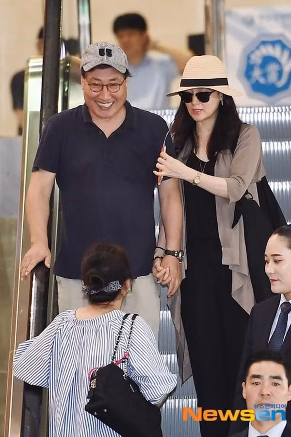 16 nam ke tu sau nang dae jang geum, lee young ae co con la "quoc bao nhan sac"? - 7