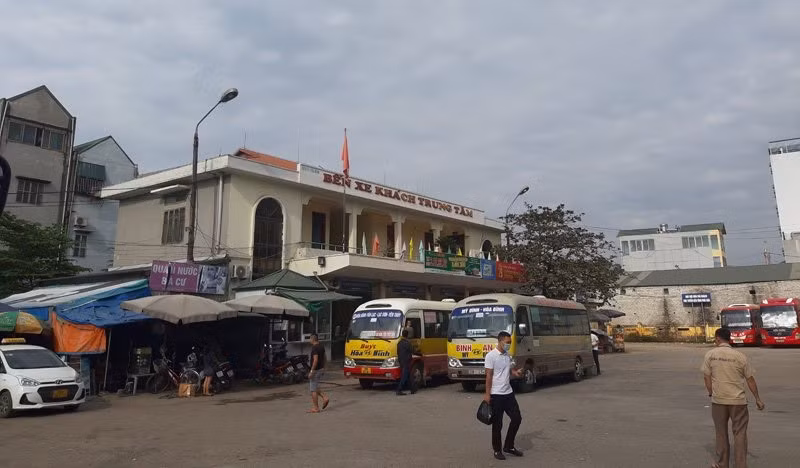 Hòa Bình cho phép một số phương tiện vận tải hành khách được hoạt động trở lại