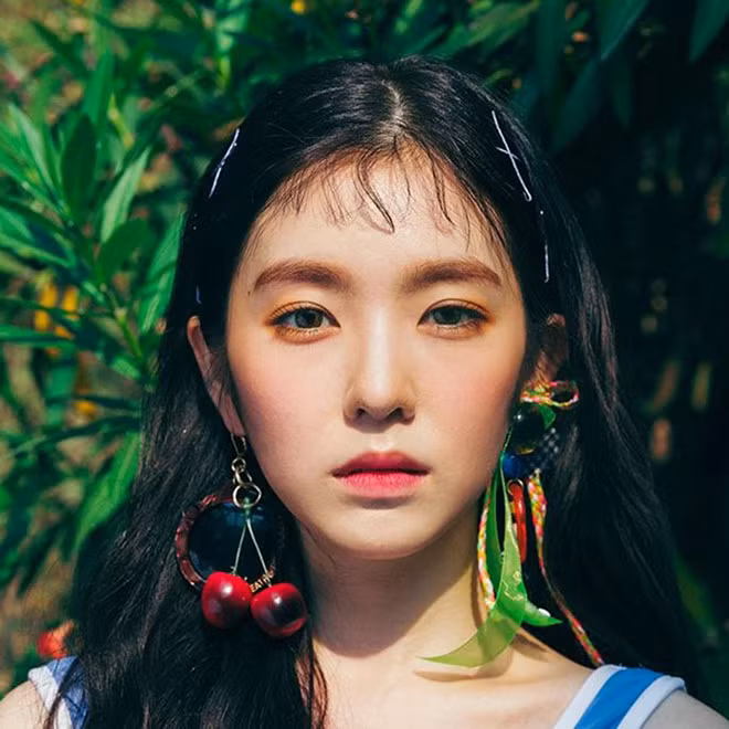 Cô nàng Irene (thành viên nhóm Red Velvet) rất chuộng tóc mái “hành tây”