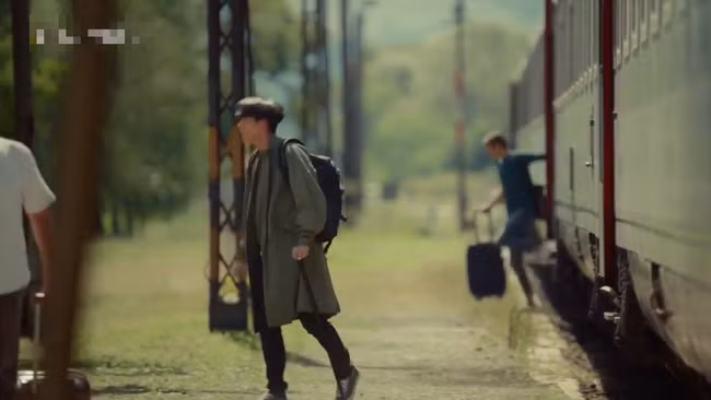 Khán giả bất ngờ phát hiện sạn cực lớn trong phim của Hyun Bin và Park Shin Hye? - Ảnh 1.