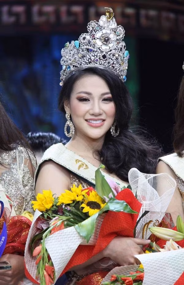 Vì sao Hoa hậu Phương Khánh bị buộc bồi thường, giảm từ 3 tỷ còn 500 triệu đồng? ảnh 4 Hé lộ lý do Hoa hậu Trái đất Phương Khánh bị buộc bồi thường, giảm từ 3 tỷ còn 500 triệu đồng!