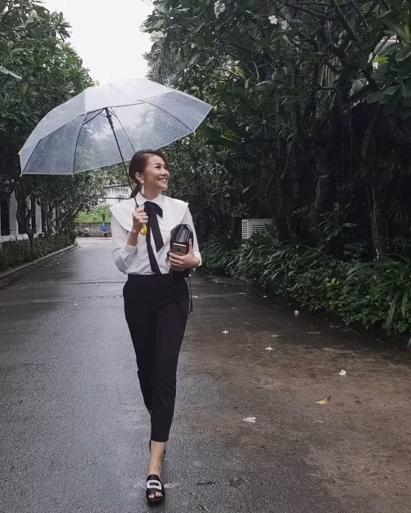 Chỉ ngắm gu thời trang của Thanh Hằng, bạn sẽ có loạt ý tưởng mặc đẹp cho mùa thu này