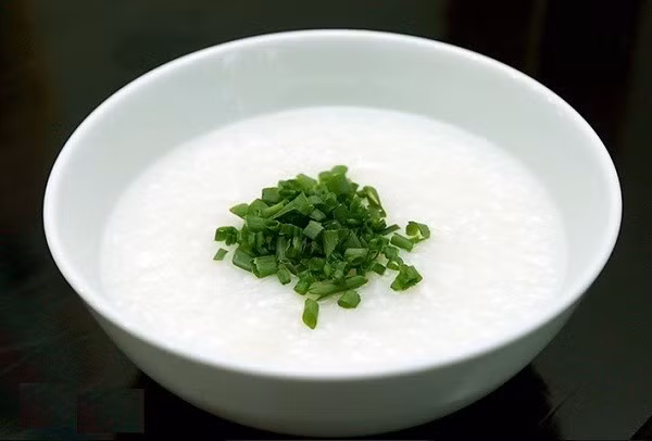 Mùa thu đến, mẹ cho con ăn 5 loại cháo này, con vừa mau lớn lại chẳng lo gì đau ốm