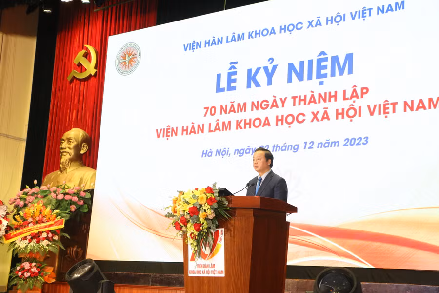 Phó Thủ tướng Chính phủ Trần Hồng Hà phát biểu tại buổi lễ.