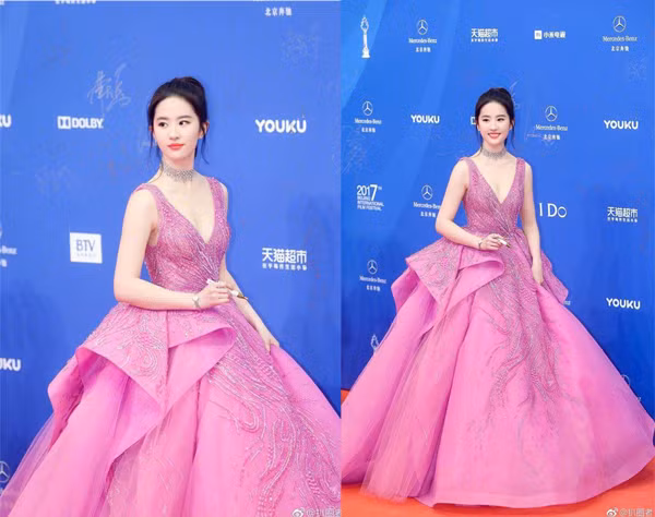 Mỹ nhân Hoa ngữ lộ nhan sắc "thiếu photoshop"