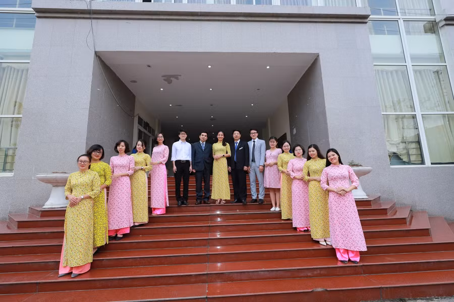 10 năm xây dựng và phát triển Khoa Lịch sử Đại học Sư phạm Hà Nội 2 ảnh 1