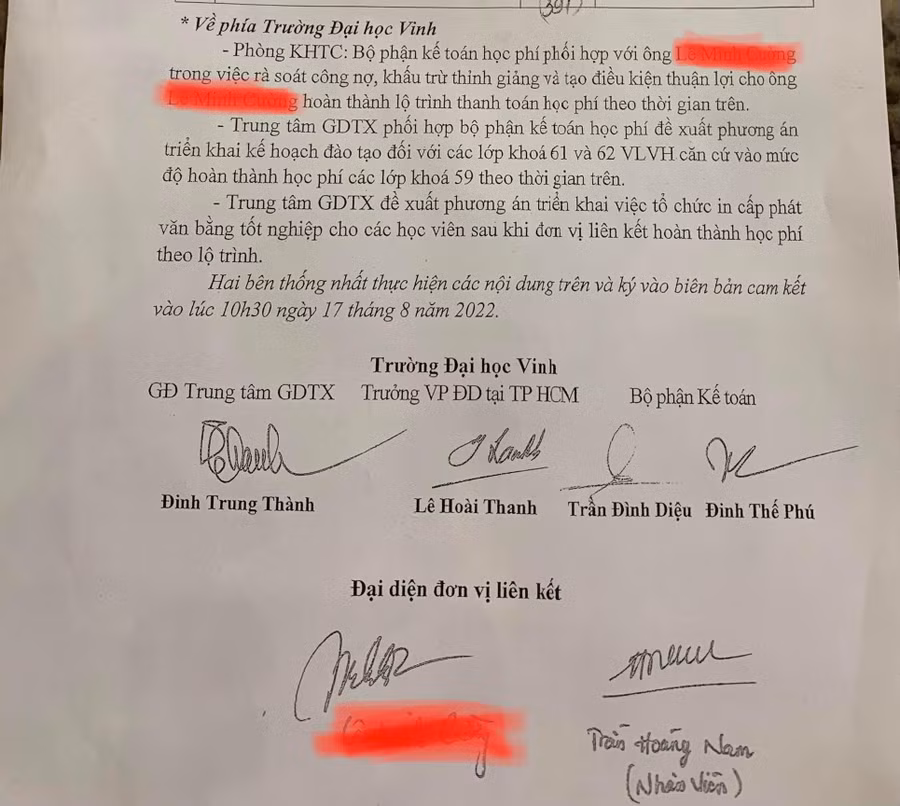 Biên bản làm việc giữa các bên thể hiện sự chia sẻ và tạo điều kiện cho đối tác của Trường ĐH Vinh hoàn thành nghĩa vụ học phí giai đoạn cuối theo đúng lộ trình. Biên bản làm việc giữa các bên thể hiện sự chia sẻ và tạo điều kiện cho đối tác của Trường ĐH Vinh hoàn thành nghĩa vụ học phí giai đoạn cuối theo đúng lộ trình.