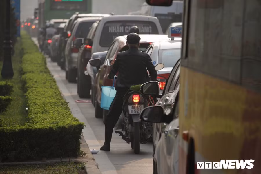 Anh: Can Tet Nguyen dan, Ha Noi un tac kinh hoang hinh anh 10