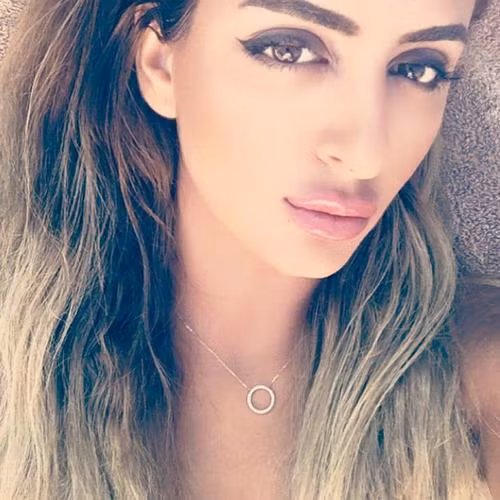  Đức vua muốn Mahra được trưởng thành như một người phụ nữ bình thường 