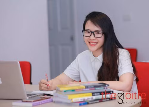 5 thầy cô giáo trẻ nổi tiếng đình đám Hà Thành