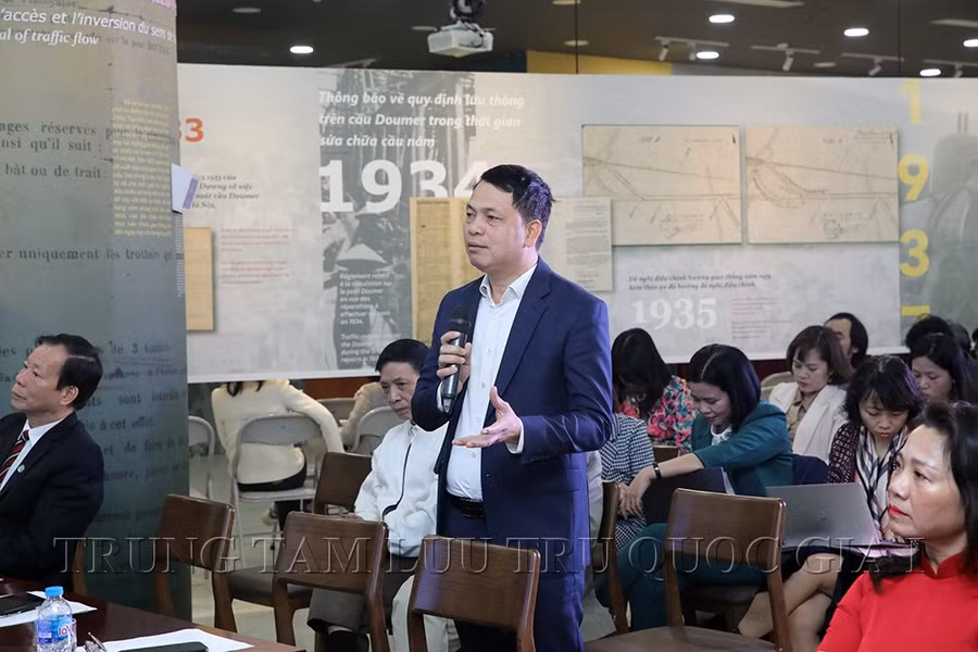 Ông Lê Xuân Kiêu – Giám đốc Trung tâm Hoạt động Văn hóa Khoa học Văn Miếu - Quốc Tử Giám chia sẻ tại buổi tọa đàm. Ông Lê Xuân Kiêu – Giám đốc Trung tâm Hoạt động Văn hóa Khoa học Văn Miếu - Quốc Tử Giám chia sẻ tại buổi tọa đàm.