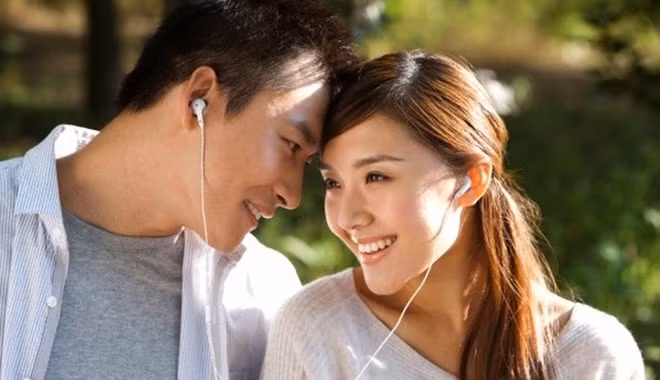 7 điều các cặp vợ chồng hạnh phúc thường chia sẻ