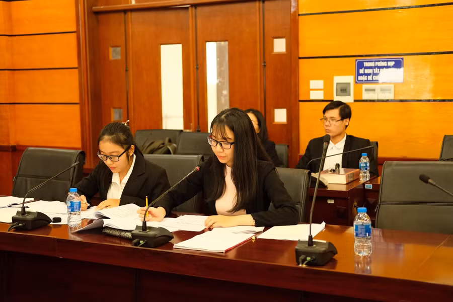 Khởi động sân chơi cho những luật sư trẻ tương lai FDI Moot 2019 ảnh 1
